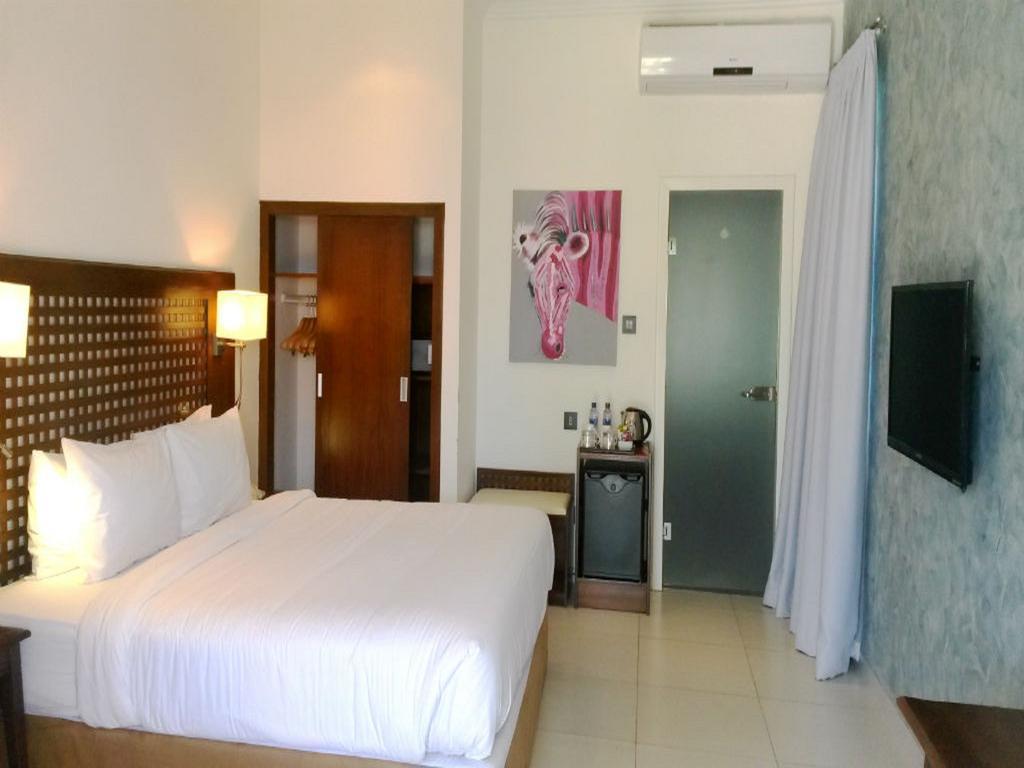 Best Western Plus Serene Atlantic Hotel Sekondi-Takoradi Exterior foto