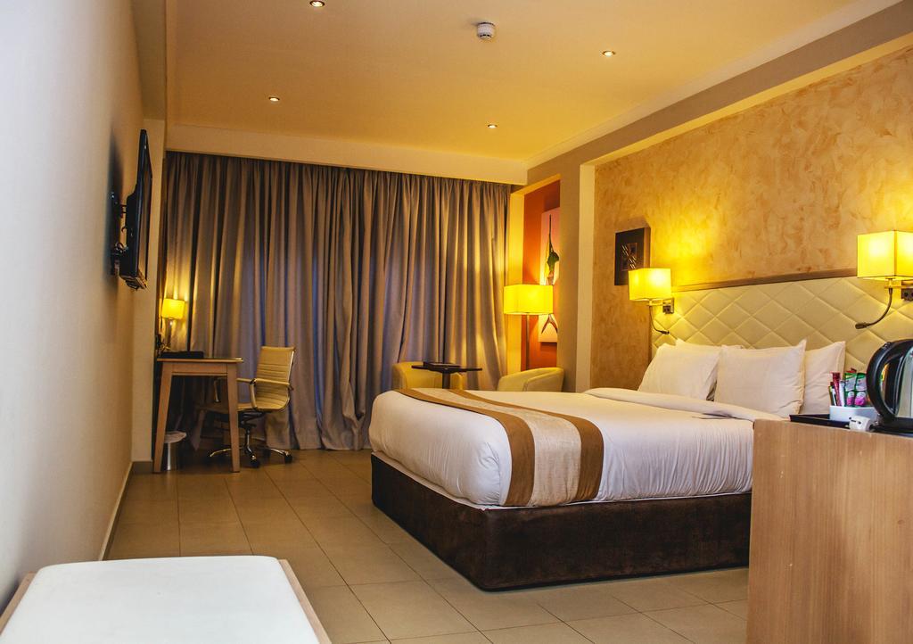 Best Western Plus Serene Atlantic Hotel Sekondi-Takoradi Exterior foto